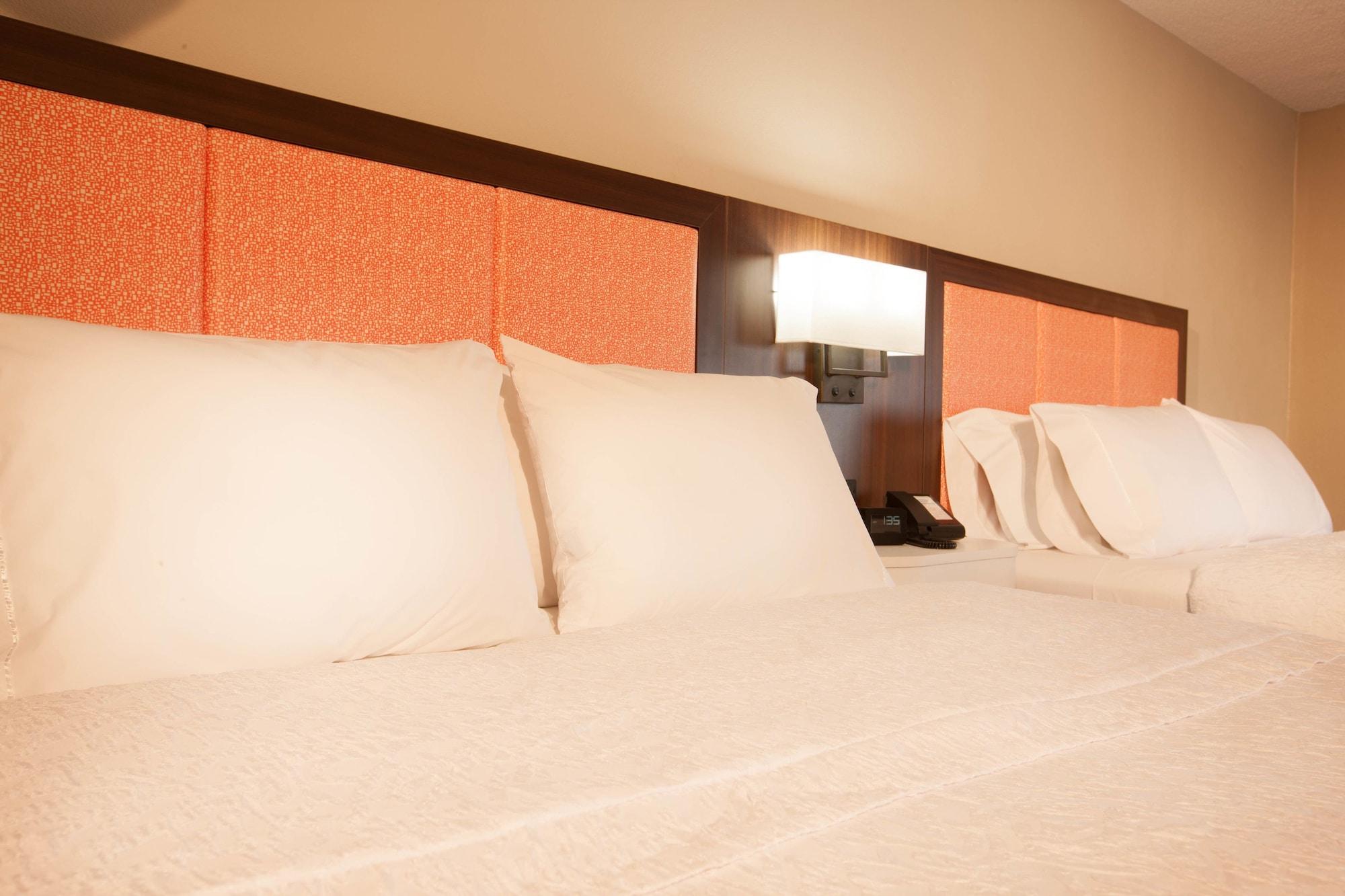 Hampton Inn Pennsville Екстер'єр фото