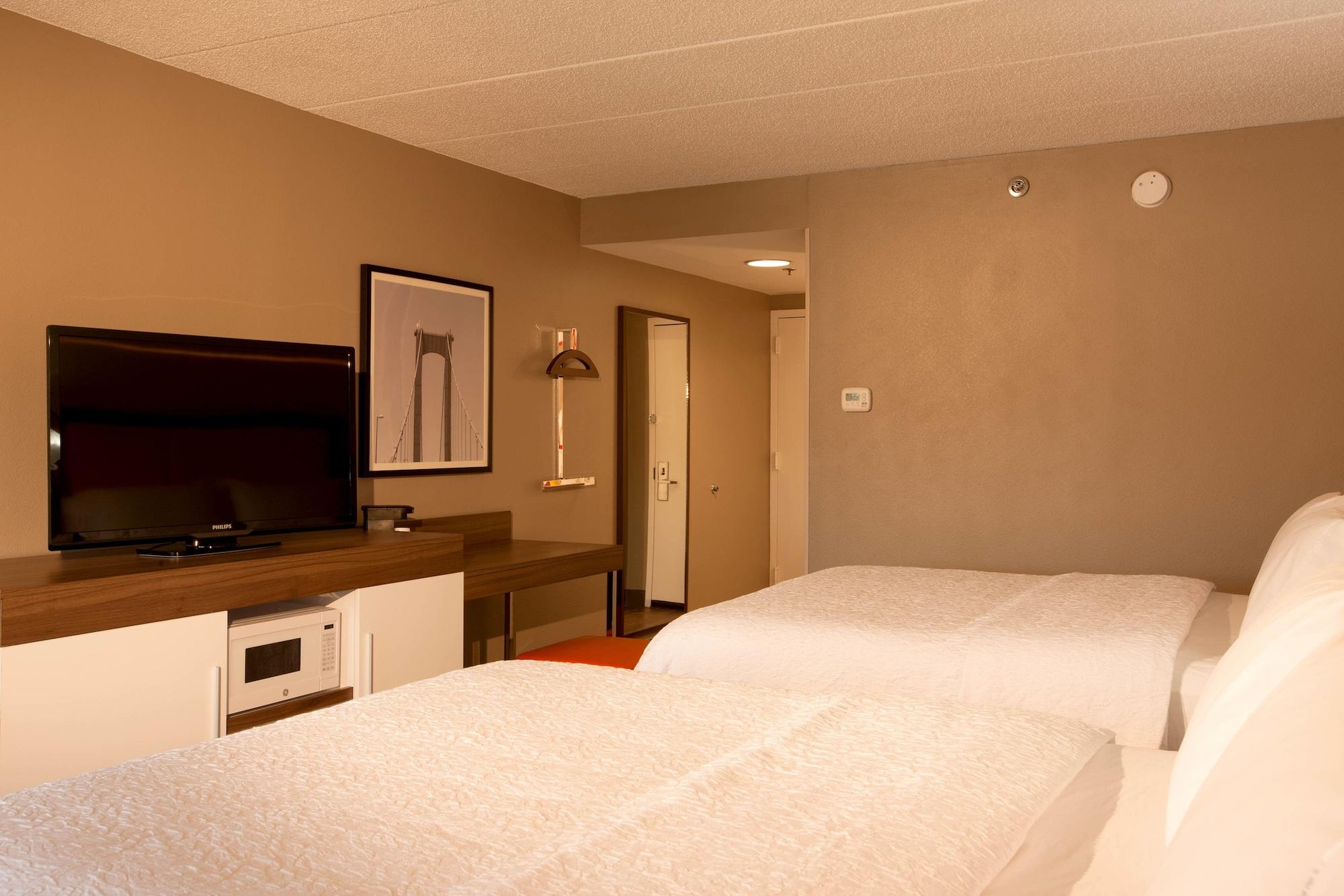 Hampton Inn Pennsville Екстер'єр фото