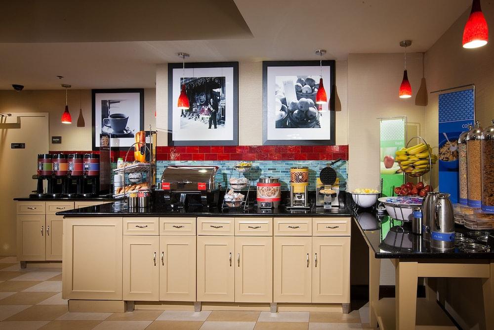 Hampton Inn Pennsville Екстер'єр фото