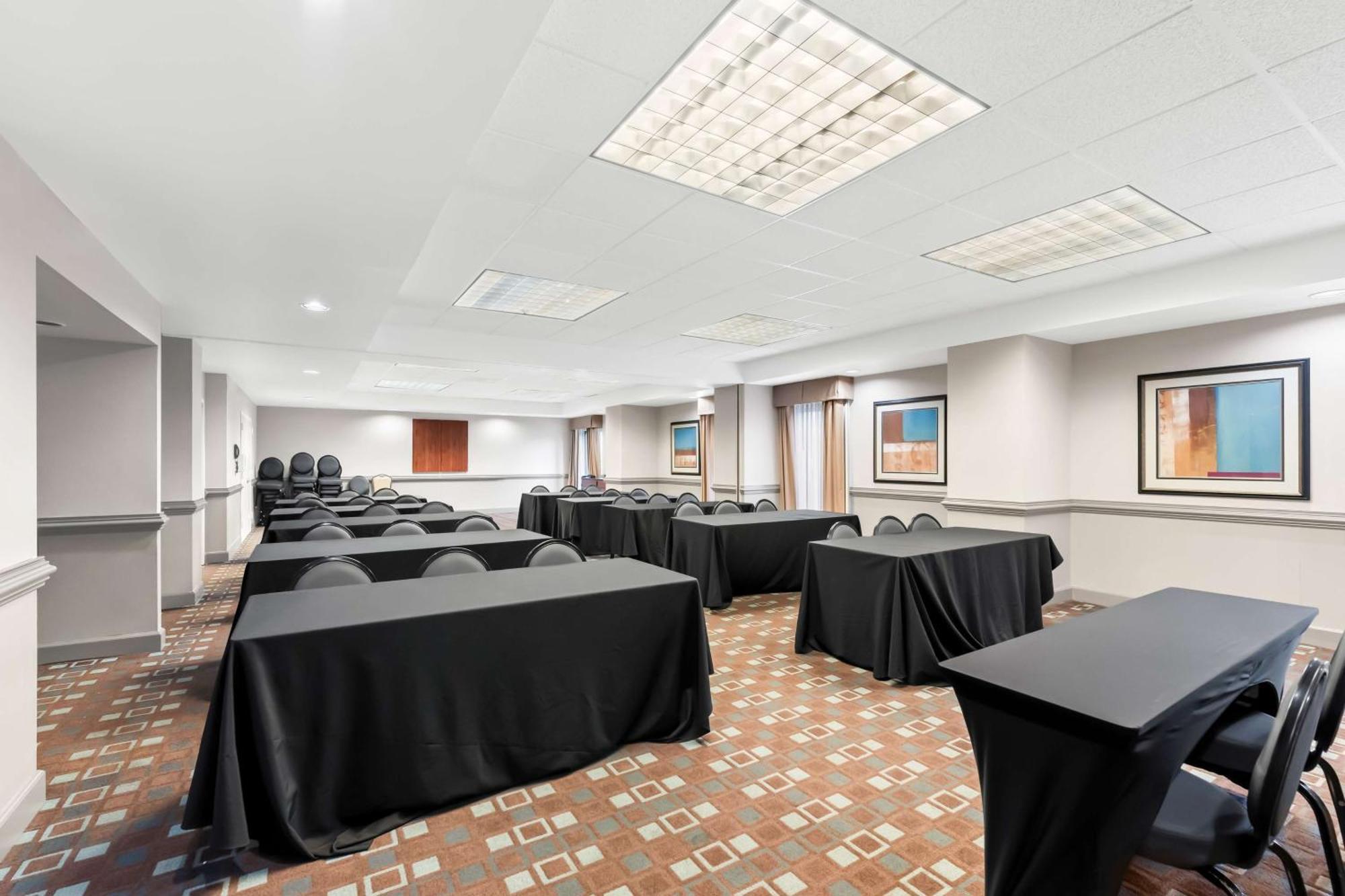 Hampton Inn Pennsville Екстер'єр фото